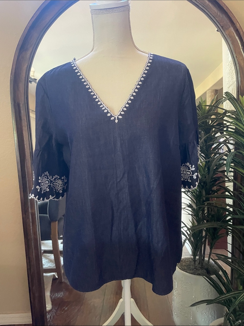 Ann Taylor Petite Chambray Embroidered Scalloped Trim Top